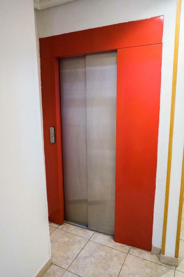Piso Moderno Centro Madrid Lejlighed Eksteriør billede